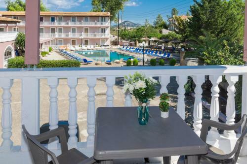 Relax Hotel