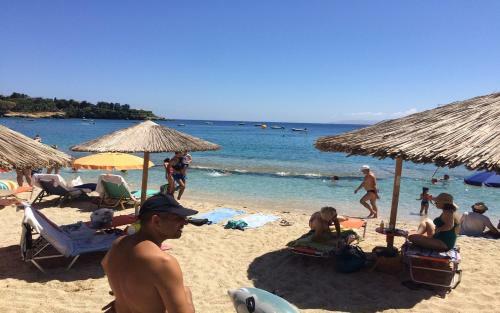 Apartment For 4 Near The Beach