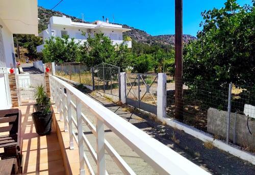 A Fully Equipped House Nearby The Beach