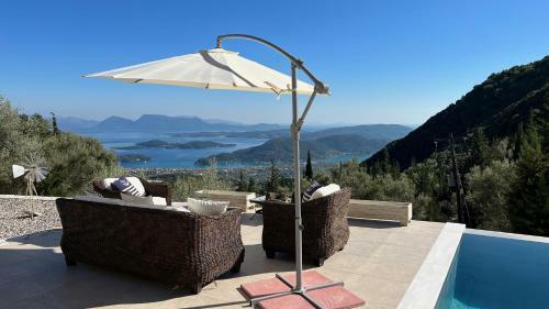 Villa El Aquila - The Complete Residence