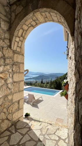 Villa El Aquila - The Complete Residence