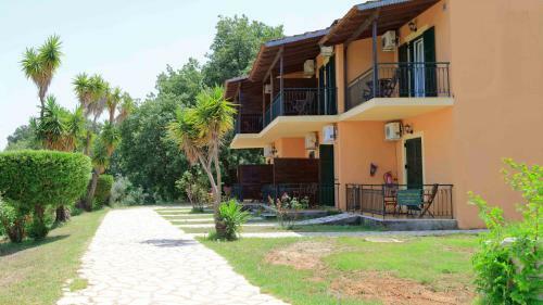 Albergue Habitat Villa Corfu