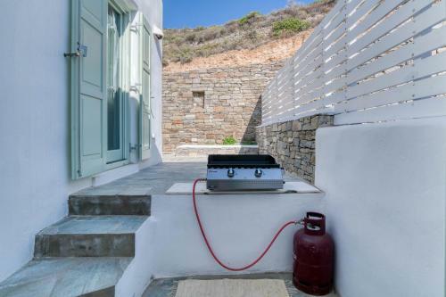 Villa L�fos - Jacuzzi And View