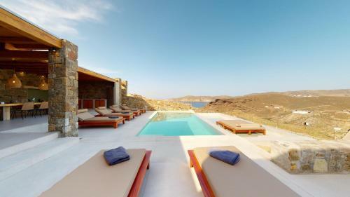 The Mykonist Panormos Exclusive Villas & Suites