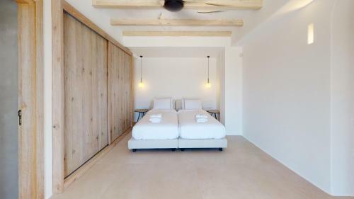The Mykonist Panormos Exclusive Villas & Suites