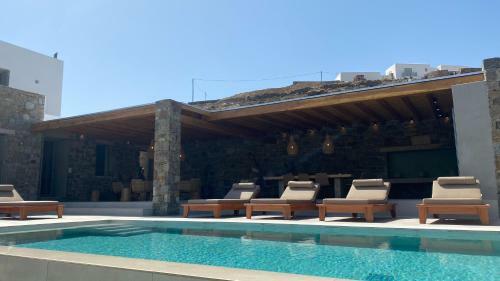 The Mykonist Panormos Exclusive Villas & Suites