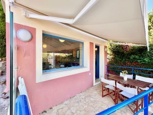 Villa Barbati Verde Beach House With Pool