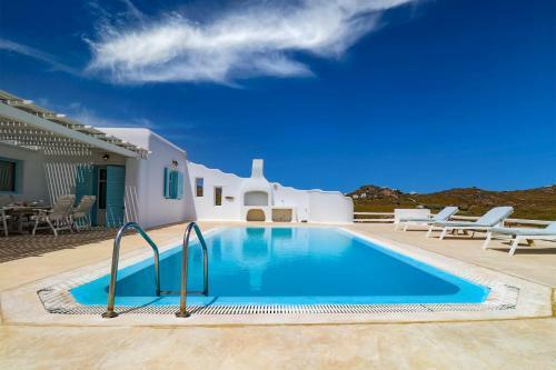 Royal Blue Villa By Whitelist Mykonos