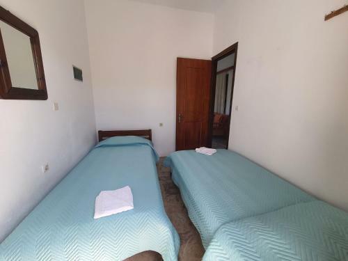 Karavostasi Cozy Apartments