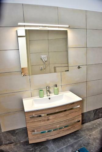 Apartamento Ferenikis House
