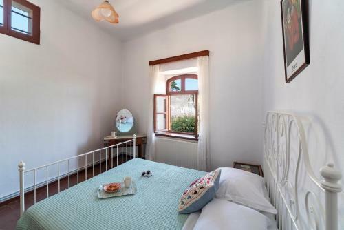 Traditional 3 Bedroom House In The Old Town