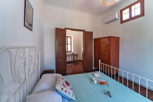 Traditional 3 Bedroom House In The Old Town