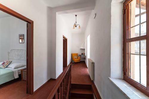 Traditional 3 Bedroom House In The Old Town