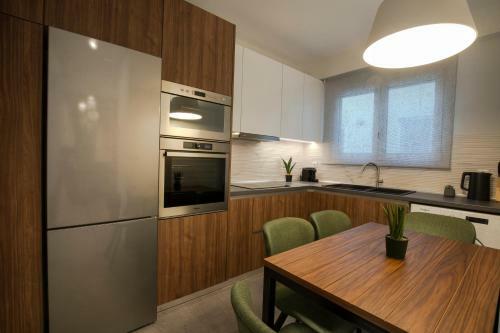 Unique Central Lee Pham Apartment