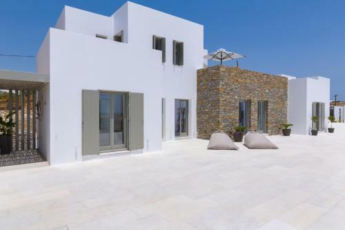 Apartamento Golden Bay Luxury Villas And Suites
