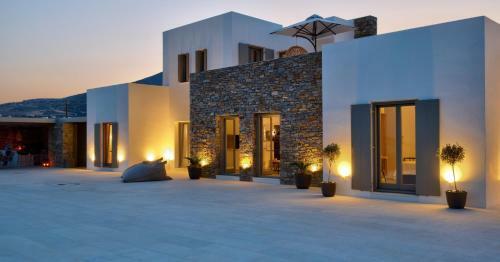 Apartamento Golden Bay Luxury Villas And Suites