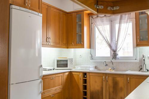 Analipsi Coastal Detached Property