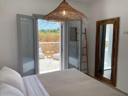 Beachhouse Omega Naxos