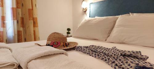 Hotel Apartments Anna Maria