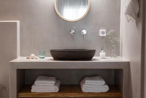 Summersalt Villa Paros