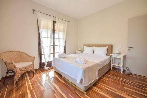 Beachfront Gialova Vacation Home - Brand New