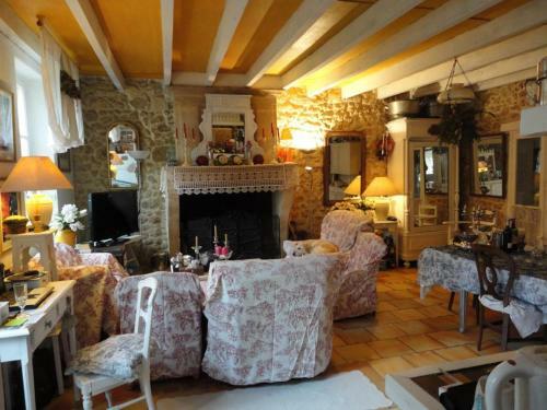 G�te C�zac, 4 Pi�ces, 6 Personnes - Fr-1-440-3