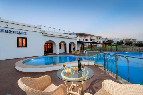 Niriides Apartments