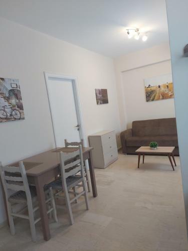 Androshouses - Agios Petros Beach Apartments