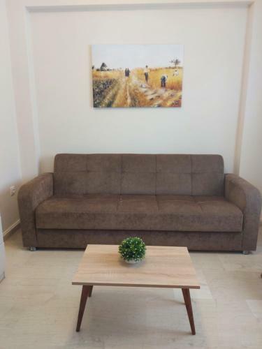 Androshouses - Agios Petros Beach Apartments