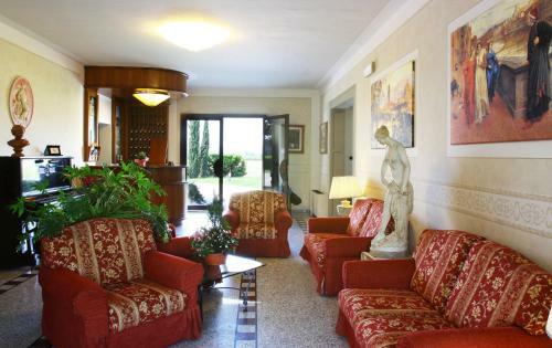 Hotel Bisenzio