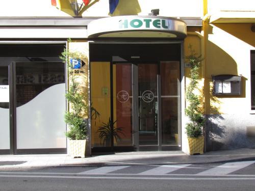 Hotel Emiliana