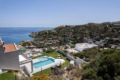 Villa Ligaria Pinnacle