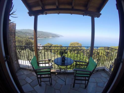 Hostal Maistros Studios