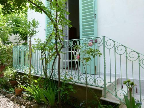 Santucci 1910 - Historic House