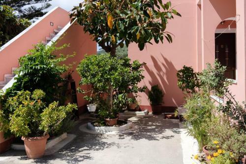Mouzakitis Apartments 4