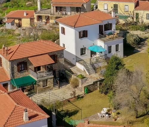 Stone House In Lafkos Pelion