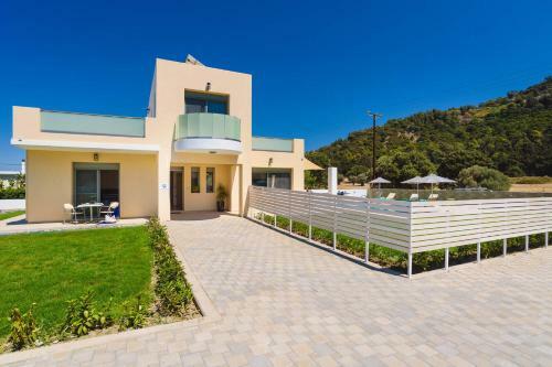 Villa Paleos Evergreen By Villa Plus