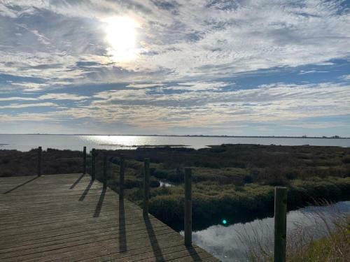 O Cantinho Entre A Ria E O Mar
