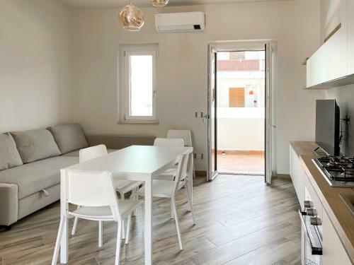 Bianco Apartment