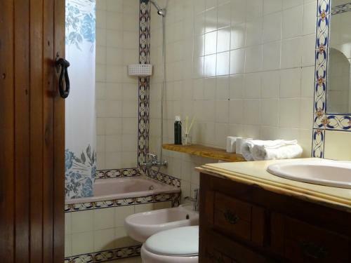 Hostal New Village