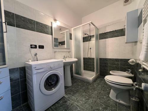 Altido Oreste?s Apartment