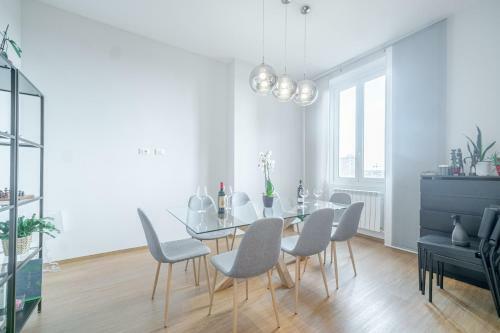 Bright Apartment A Few Steps From Via Garibaldi