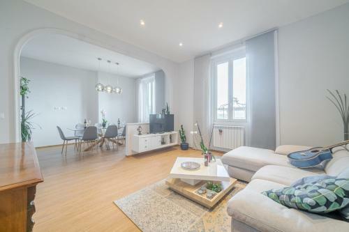 Bright Apartment A Few Steps From Via Garibaldi