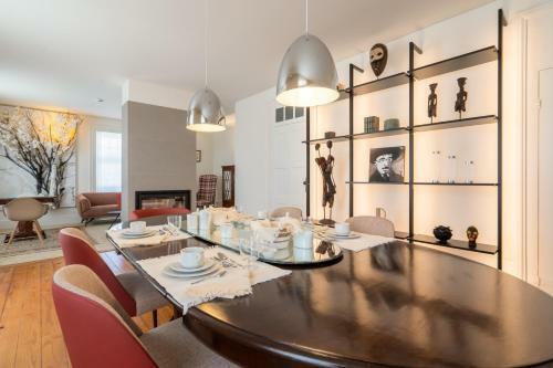 Hostal Fonte Santa Manor House