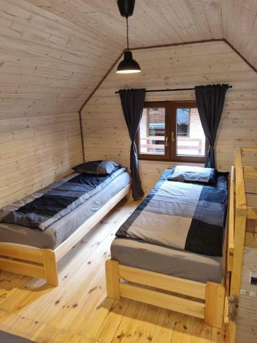 Hostal Domki Pod D?bami