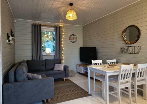 Domki Z Jacuzzi Nad Zatok?