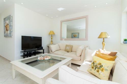 Vilamoura Apartment Jacaranda
