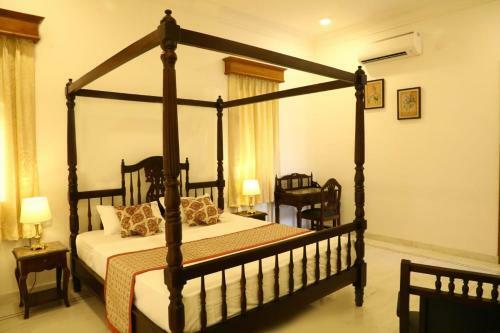 Shree Deogarh Niwas