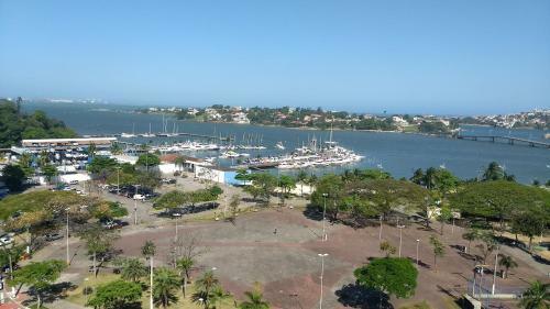 Condom�nio Bristol Praia Do Canto Apart Hotel