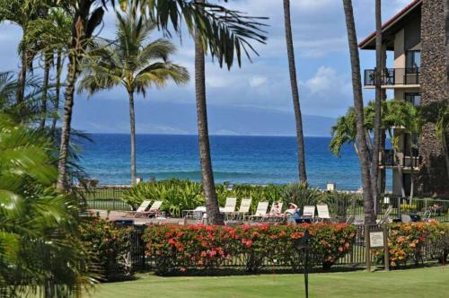 Papakea D-204 By Maui Life Realty